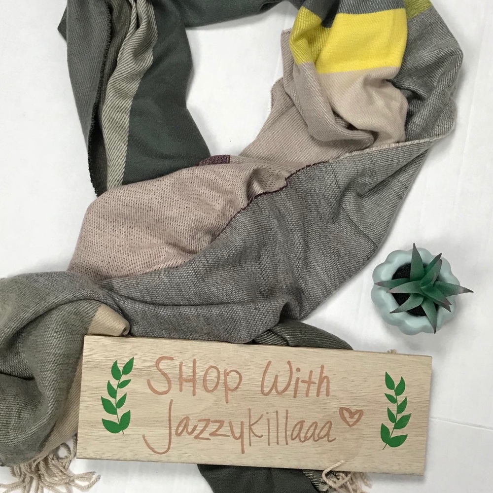 Scarf